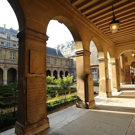 Lovely Le Marais * Parigi